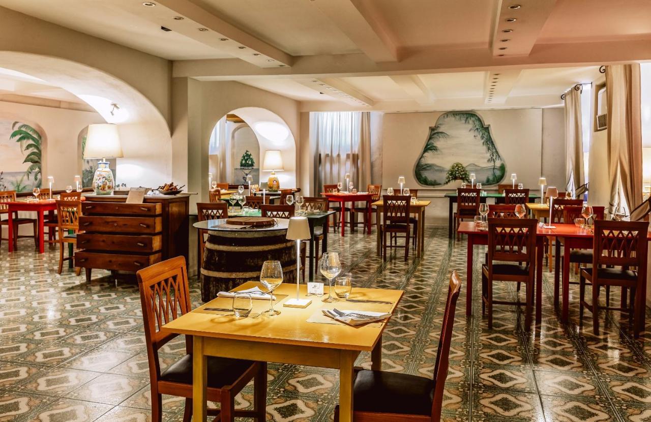 Hotel Terme Oriente - Beach & Spa Искья Экстерьер фото