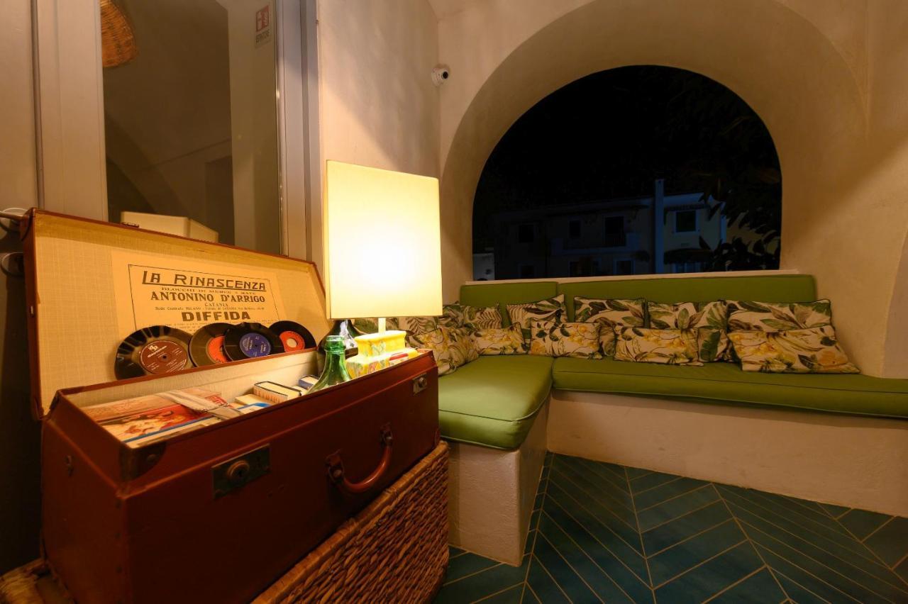 Hotel Terme Oriente - Beach & Spa Искья Экстерьер фото