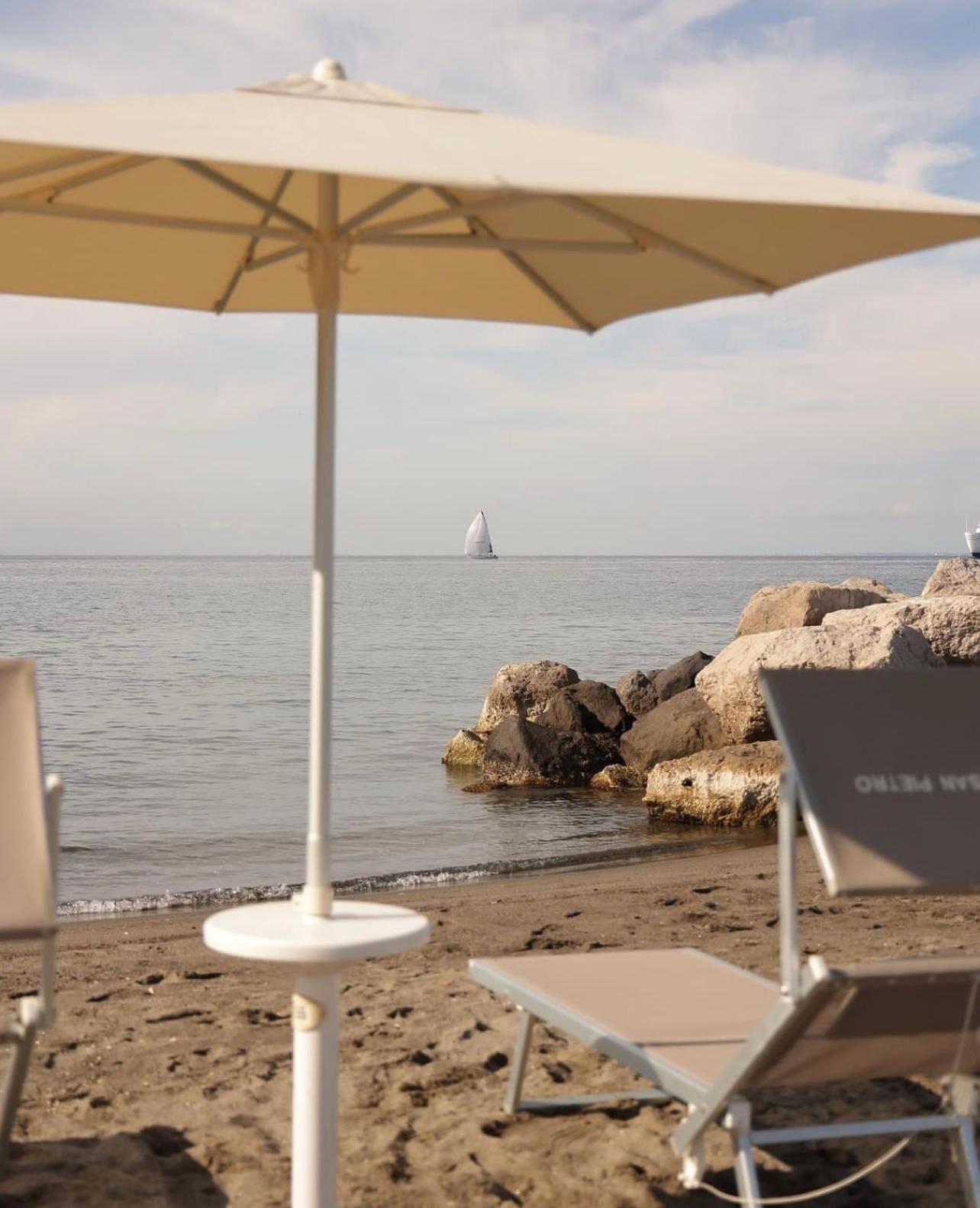 Hotel Terme Oriente - Beach & Spa Искья Экстерьер фото
